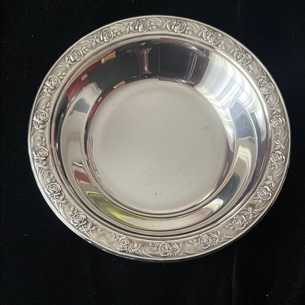 Reed & Barton Classic Rose Design Silverplate Candy Dish - Vintage